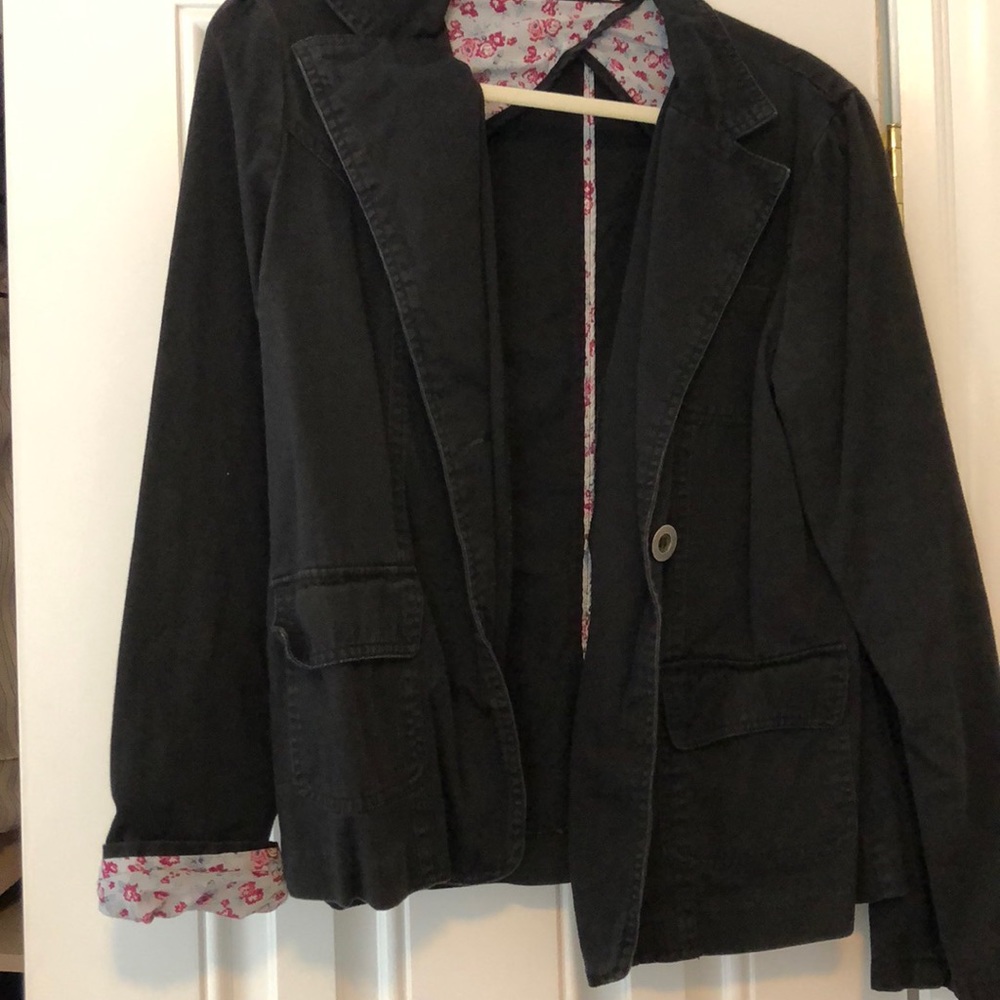 Black blazer, flower detail